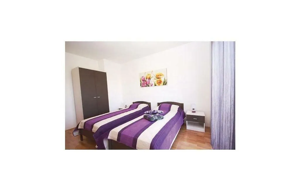 Holiday Home Elis فاجانا